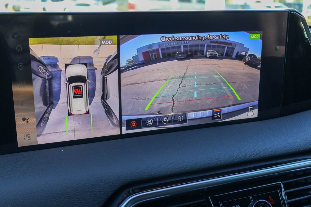 New 2026 Nissan Armada SL image 4