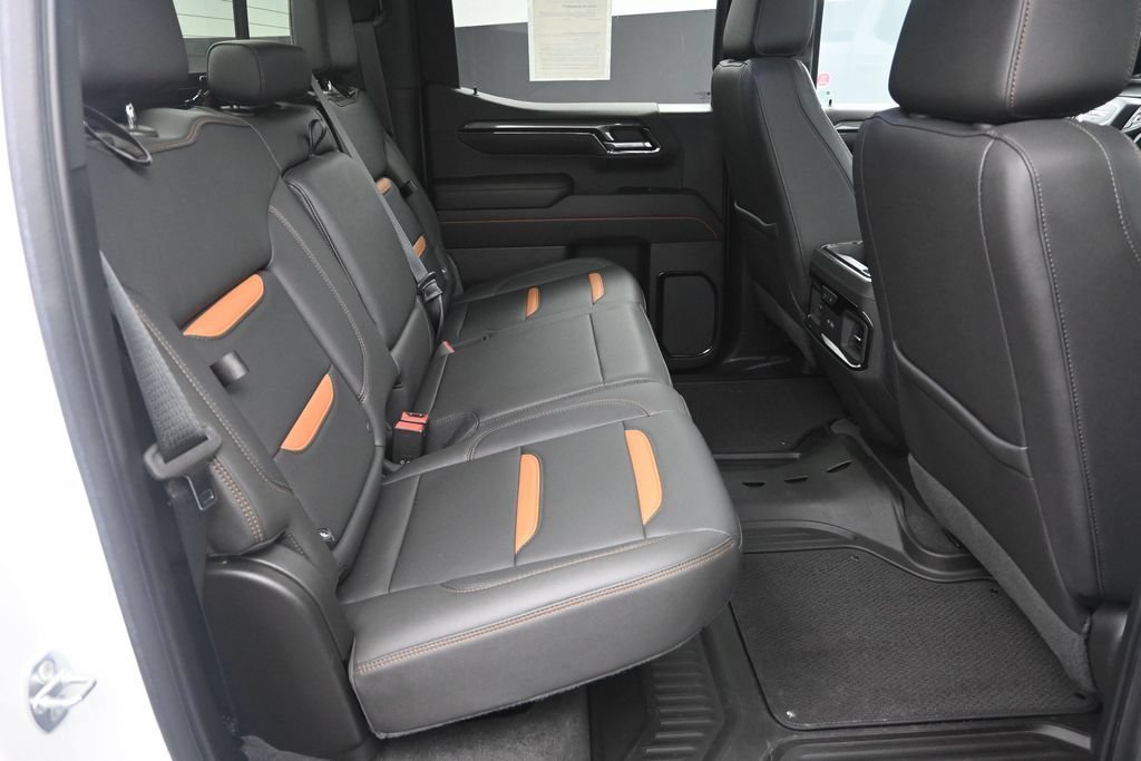 Used 2022 GMC Sierra 1500 AT4 w/ AT4 Premium Package AWD/4WD image 38