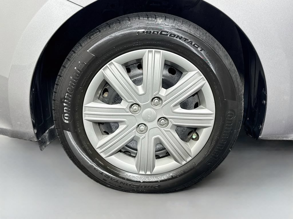 Used 2023 Kia Rio S FWD image 33