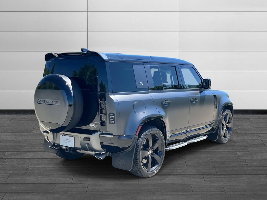 Used 2023 Land Rover Defender 110 Carpathian Edition AWD/4WD image 5