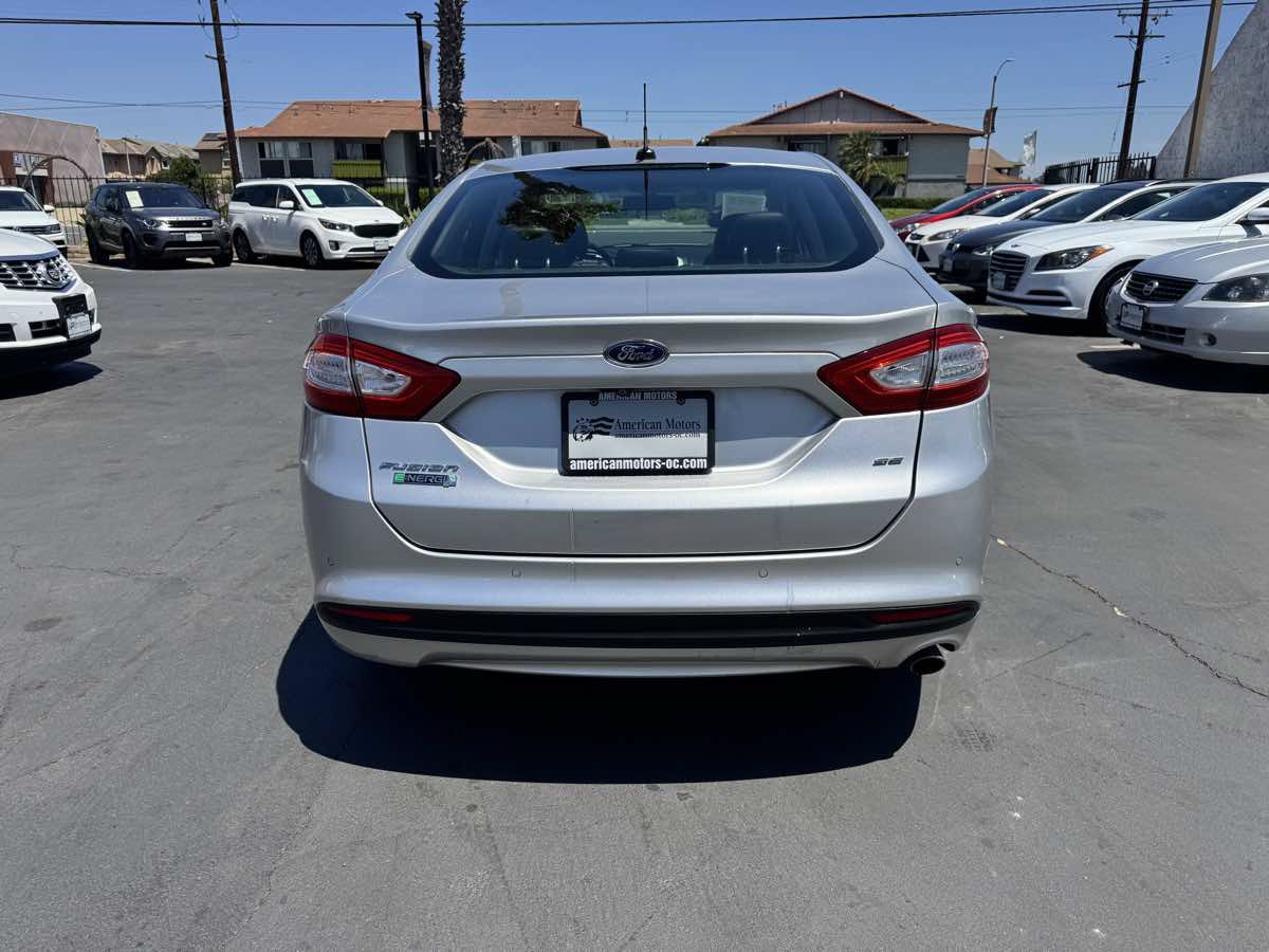 Used 2014 Ford Fusion Energi SE FWD image 3