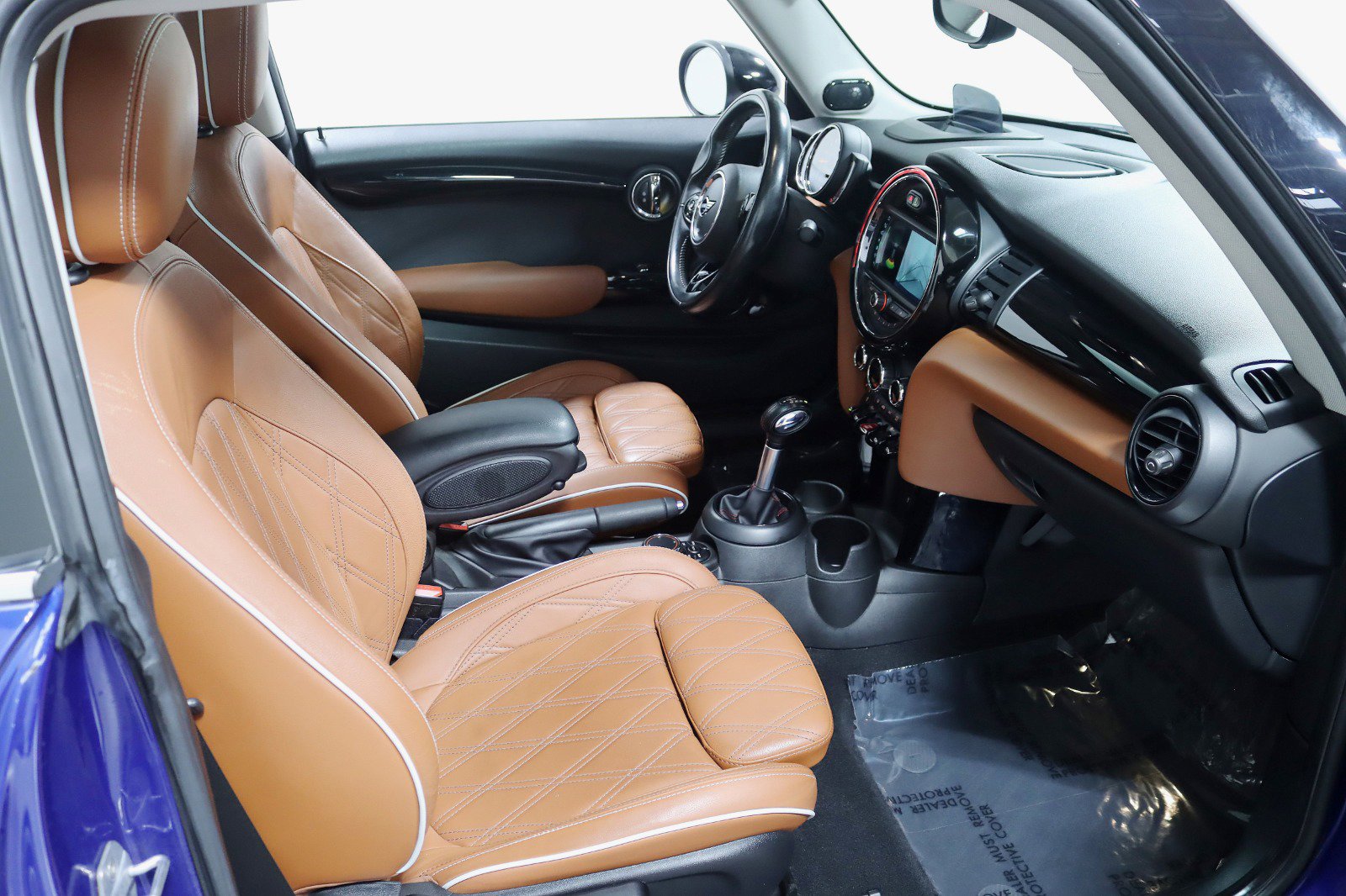 Used 2019 MINI Cooper S w/ Driver Assistance Package image 30