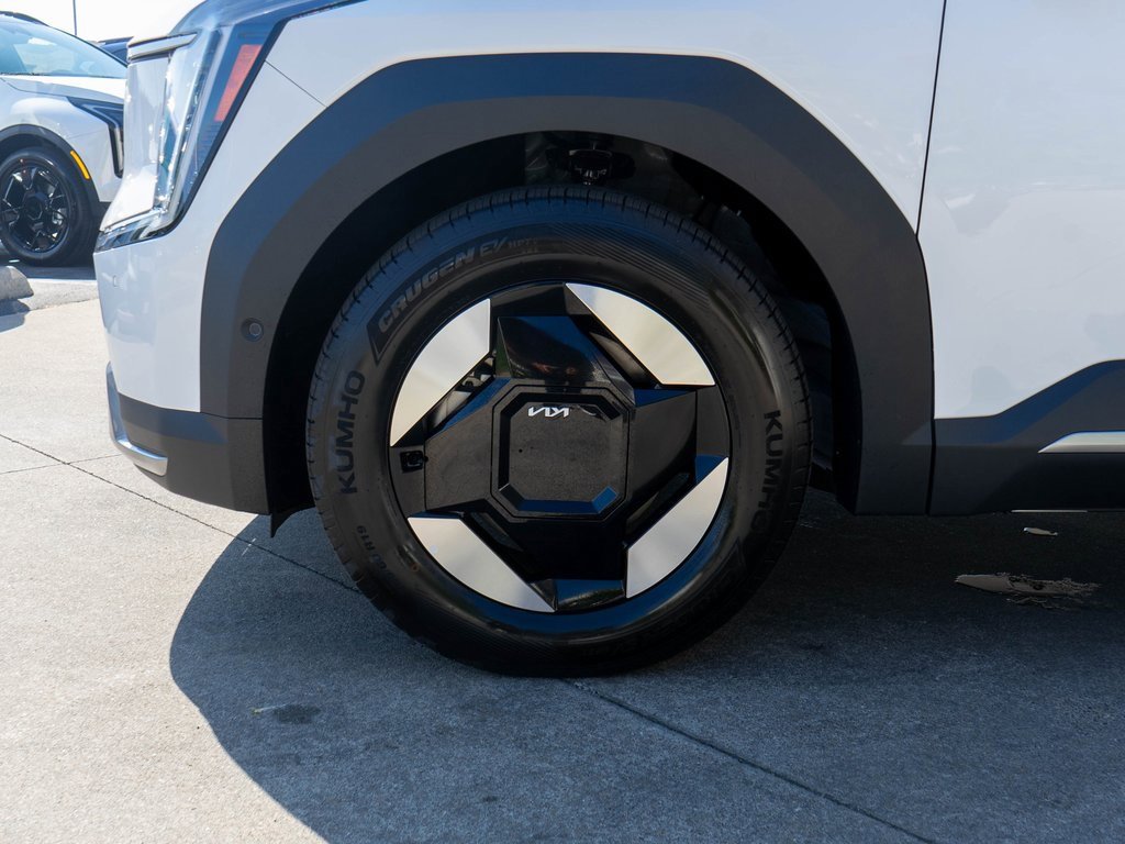 New 2026 Kia EV9 Wind image 29