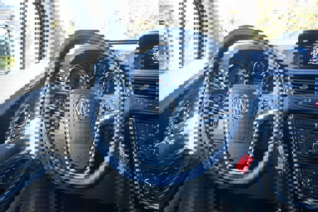 Used 2016 Buick Encore FWD image 12