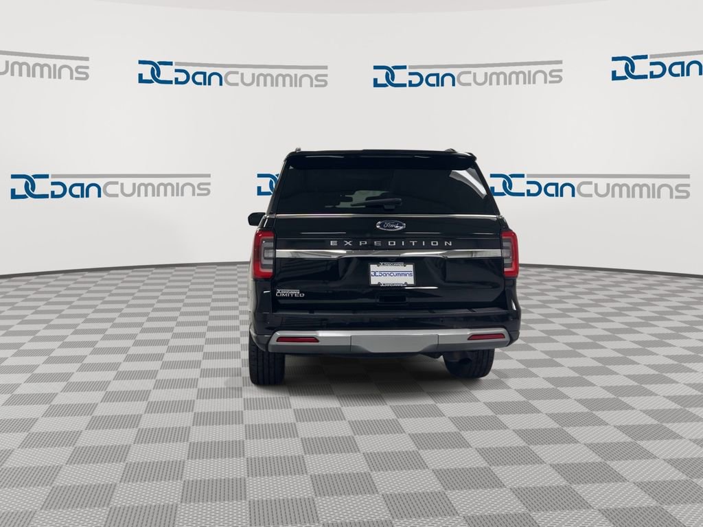 Used 2024 Ford Expedition Limited image 7