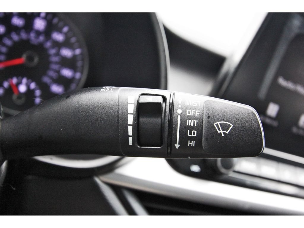 Used 2021 Kia Forte LXS FWD image 18