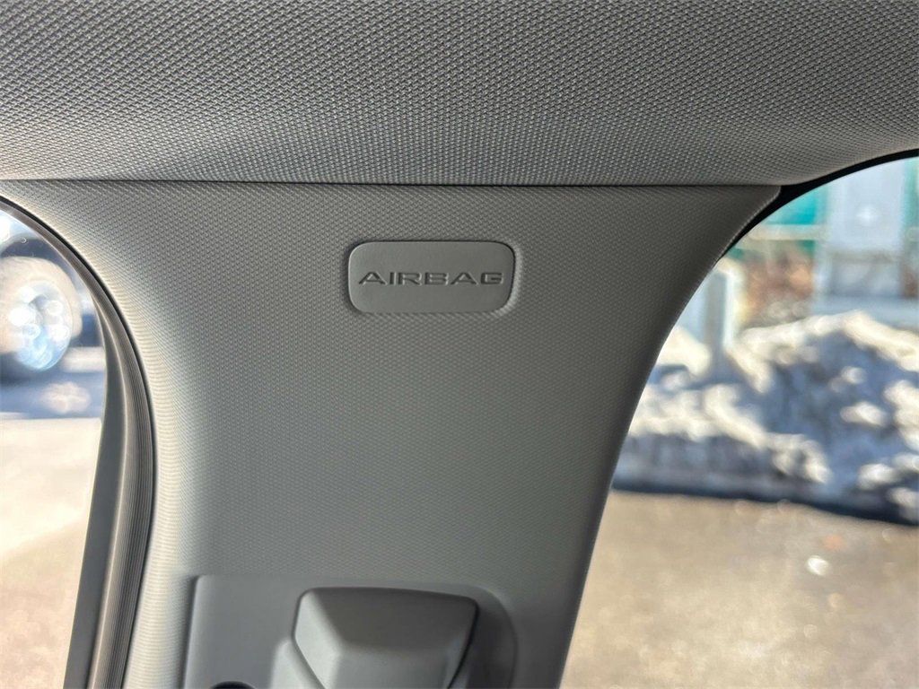 Used 2022 Jeep Grand Cherokee Limited image 36