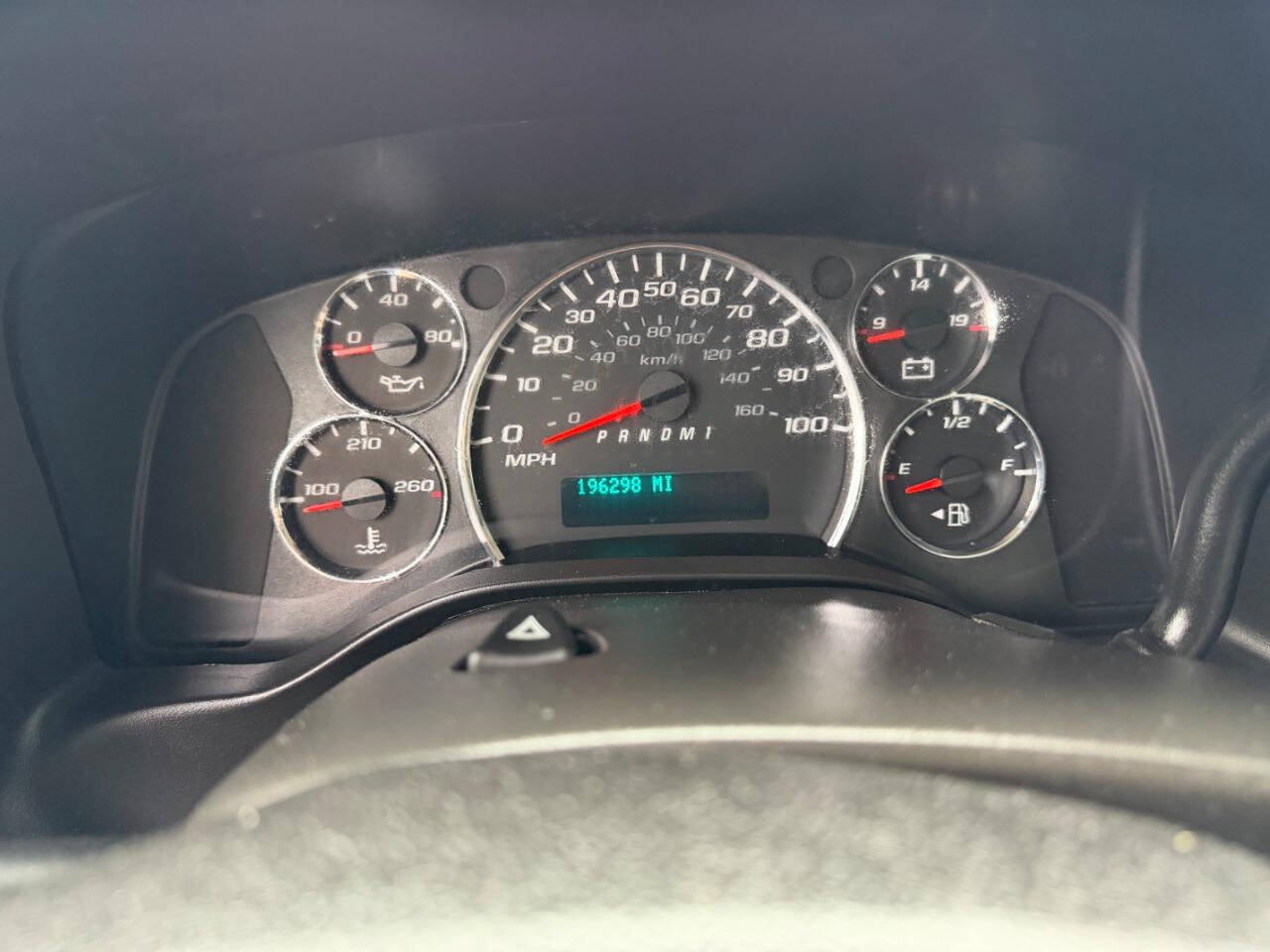 Used 2017 Chevrolet Express 3500 RWD image 12