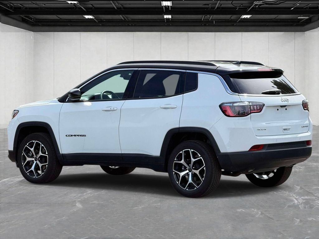 Used 2026 Jeep Compass Limited AWD/4WD image 7