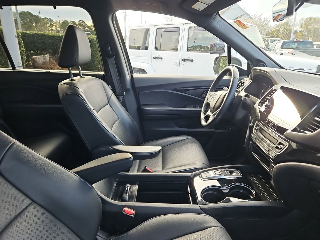 Used 2021 Honda Passport Touring image 9