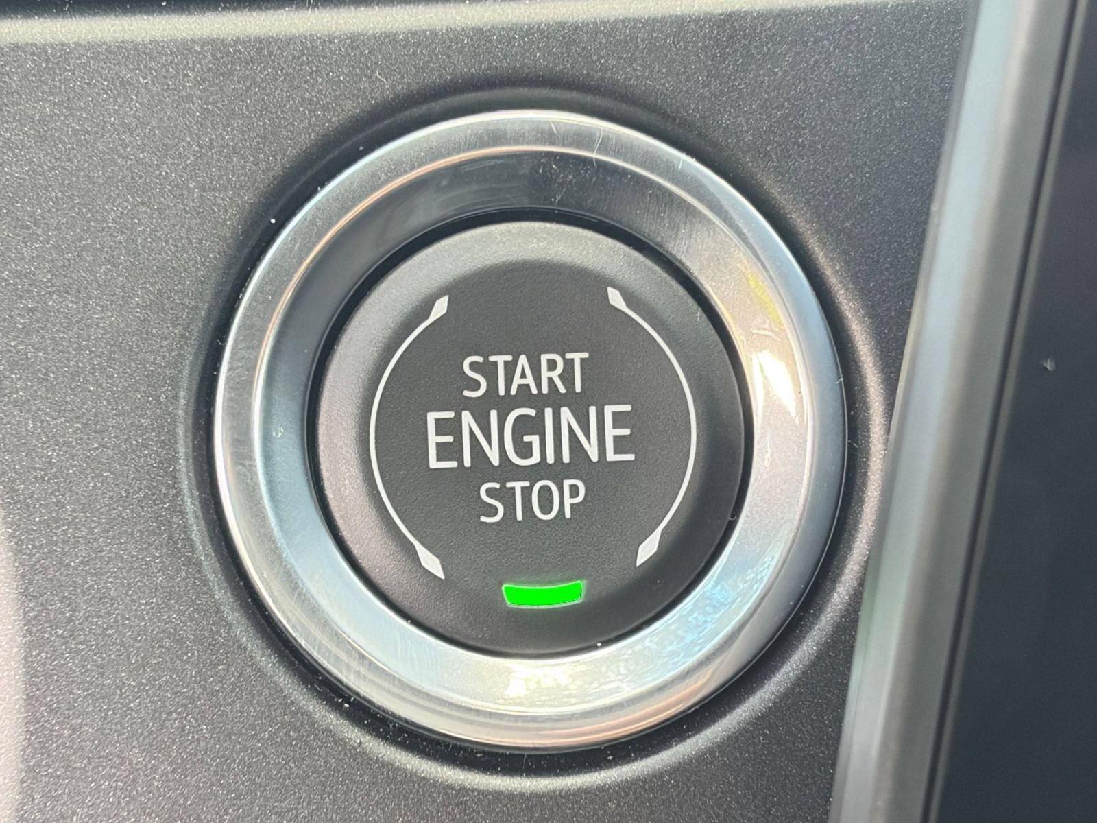 Used 2026 Chevrolet Blazer LT FWD image 19