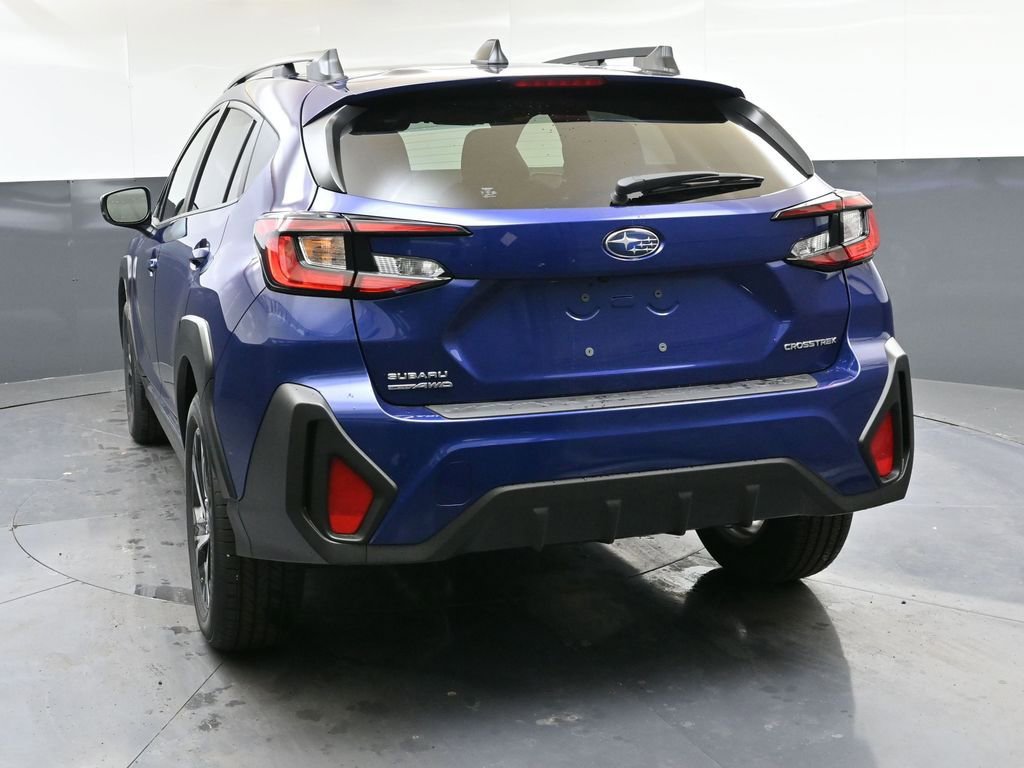 Used 2025 Subaru Crosstrek 2.0i Premium AWD/4WD image 4