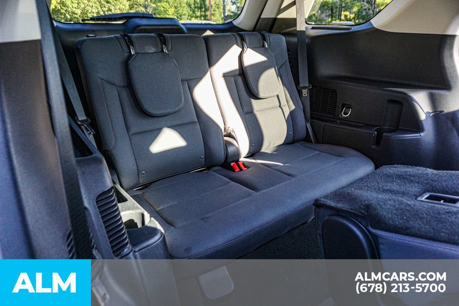 Used 2025 Ford Explorer Active RWD image 22