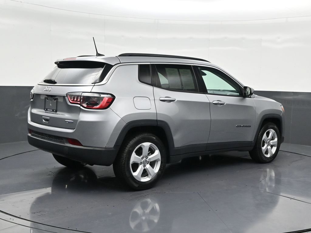 Used 2021 Jeep Compass Latitude image 5