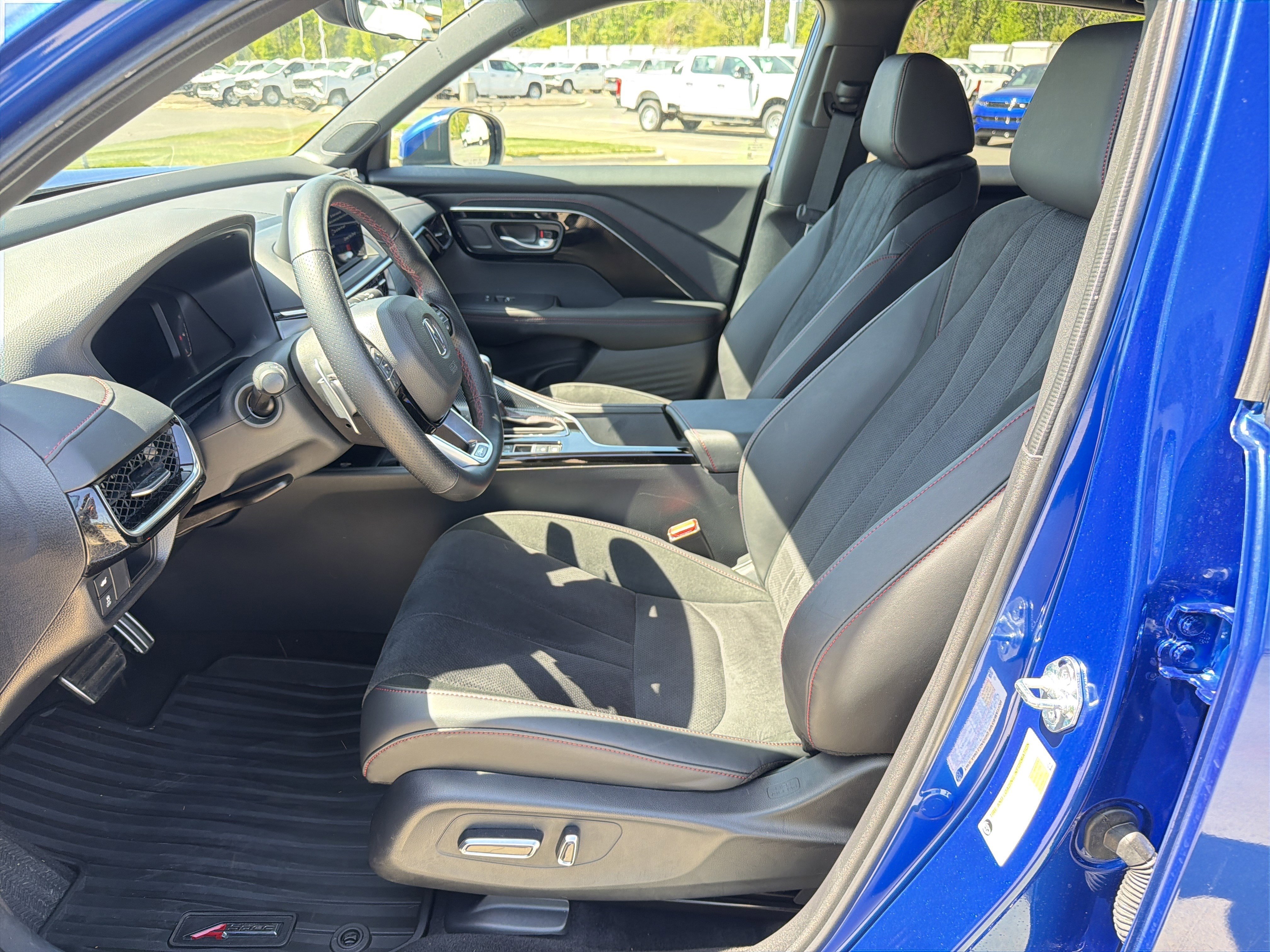 Certified 2025 Acura ADX A-Spec image 16