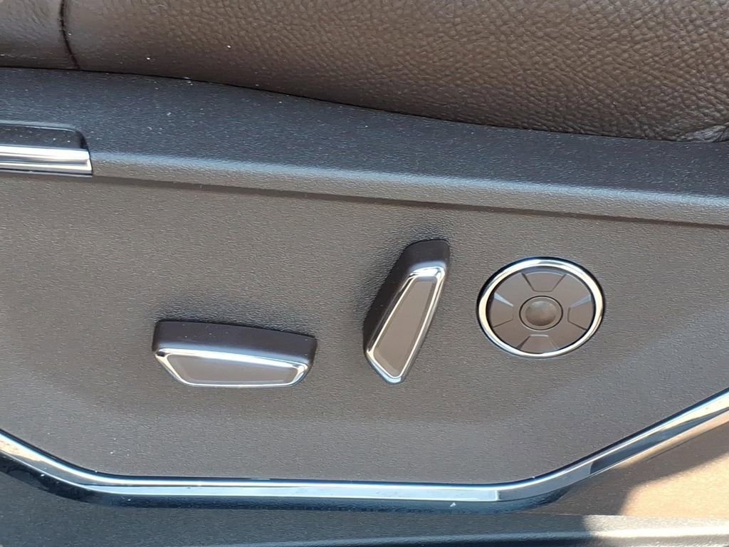 New 2026 Ford F150 King Ranch w/ Equipment Group 601A High image 18