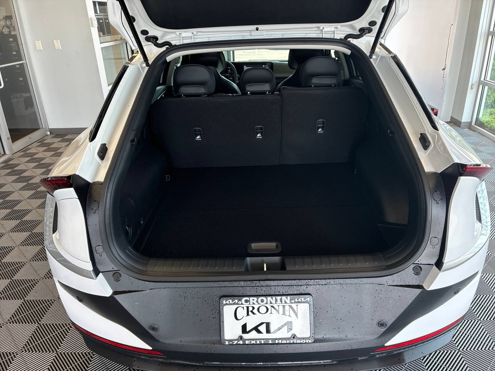 New 2026 Kia EV6 Light AWD/4WD image 9