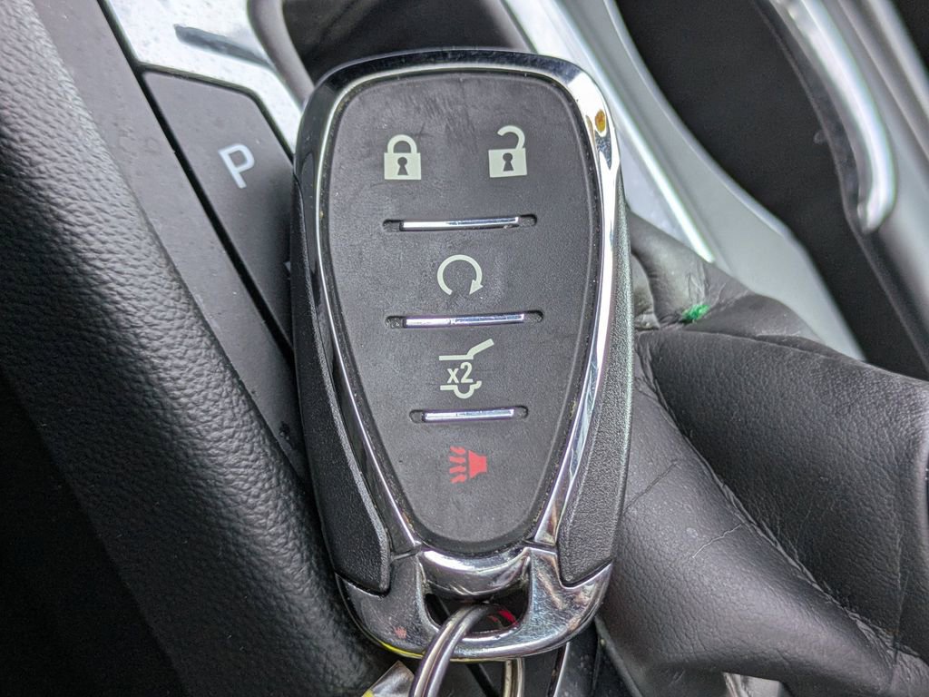 Used 2021 Chevrolet Equinox LT image 30