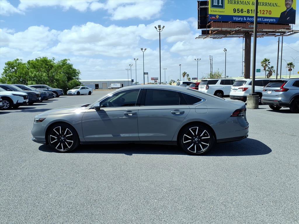 Used 2024 Honda Accord Touring image 5