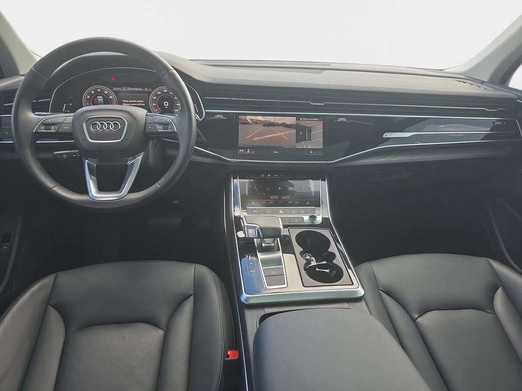 Used 2023 Audi Q7 3.0T Premium w/ Convenience Package AWD/4WD image 10