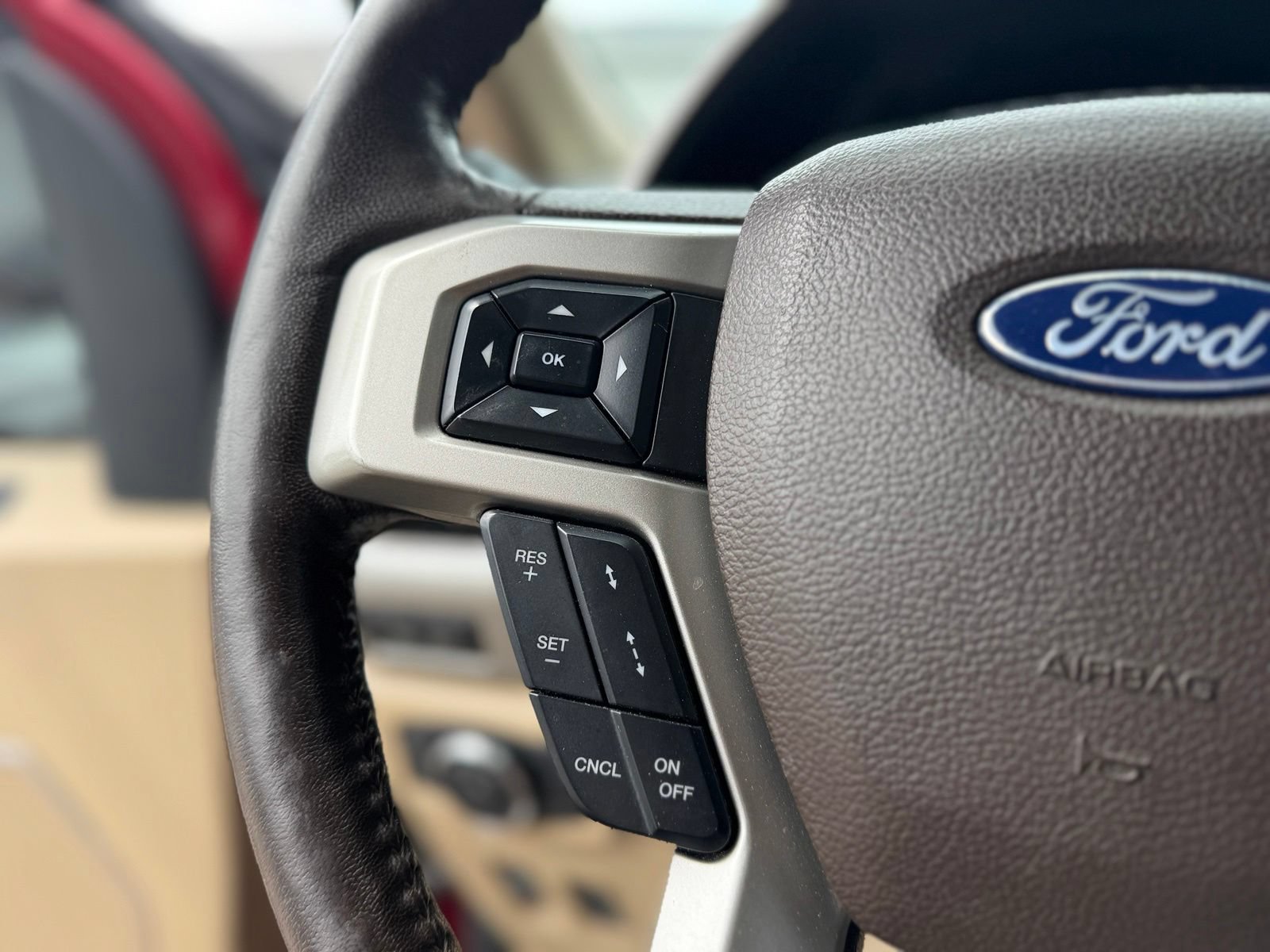 Used 2019 Ford F150 Lariat w/ Equipment Group 502A Luxury AWD/4WD image 20