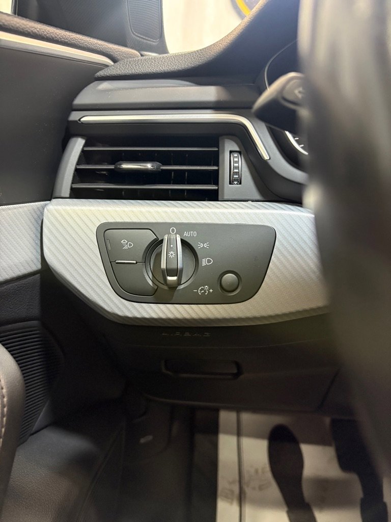 Used 2019 Audi A5 2.0T Premium Plus w/ Premium Plus image 17