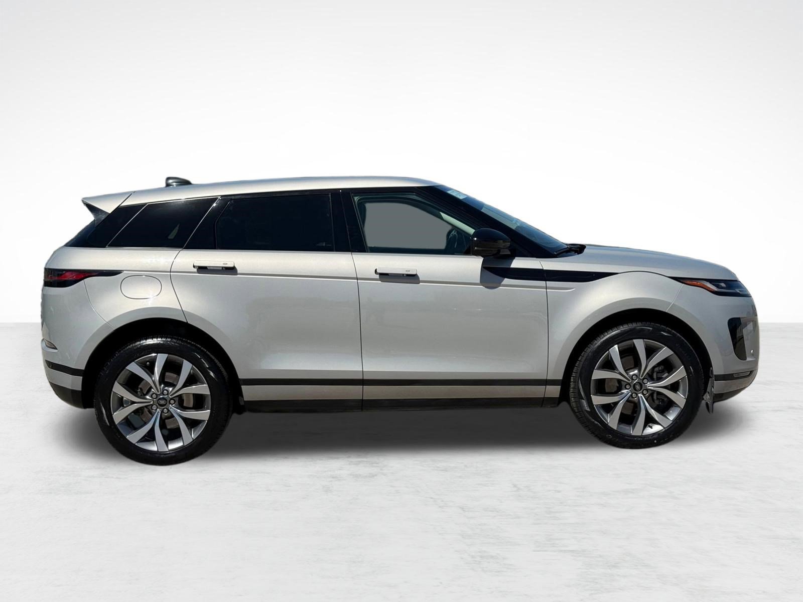 Used 2022 Land Rover Range Rover Evoque SE image 8