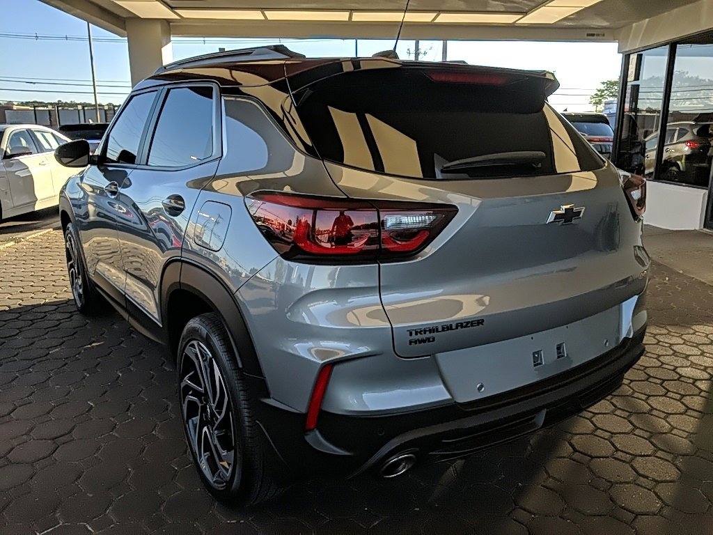 Used 2025 Chevrolet TrailBlazer RS w/ Driver Confidence Package image 7