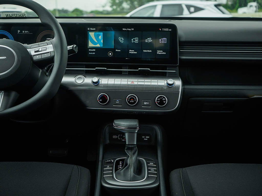 New 2027 Hyundai Kona SE AWD/4WD image 16