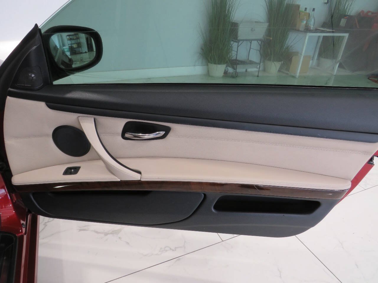 Used 2012 BMW 328i Convertible RWD image 22