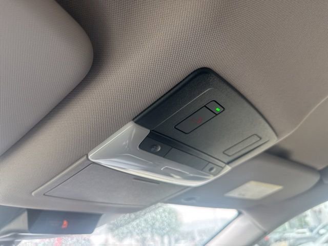 Used 2025 Nissan Rogue SV image 14