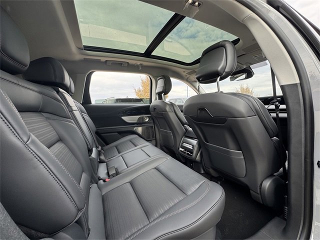 New 2026 Lincoln Nautilus Reserve image 13