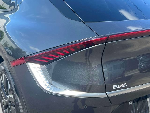 Used 2023 Kia EV6 Wind w/ Wind Technology Package AWD/4WD image 10