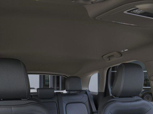 New 2025 Lincoln Corsair AWD image 22