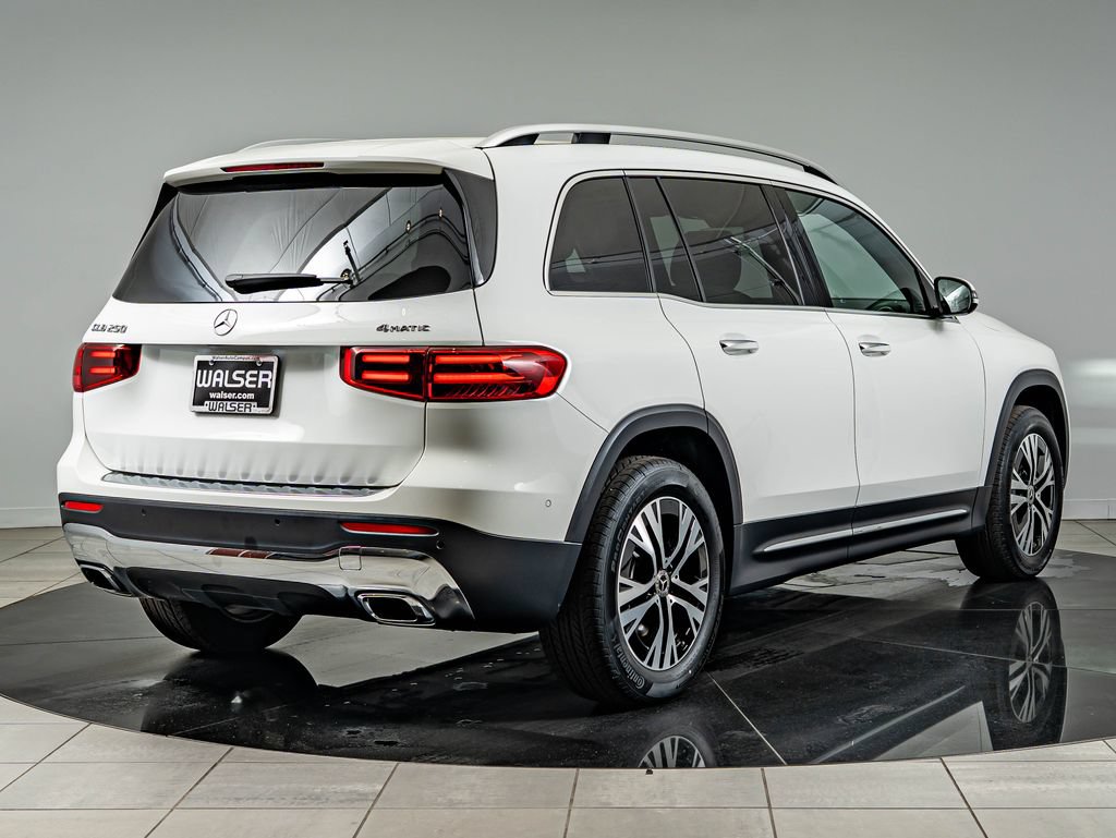 Certified 2026 Mercedes-Benz GLB 250 4MATIC image 5
