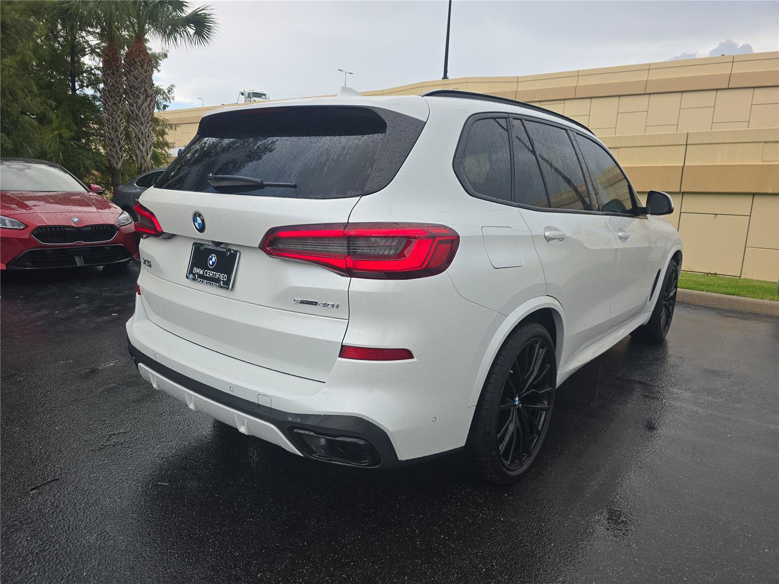 Used 2020 BMW X5 sDrive40i w/ M Sport Package RWD image 3