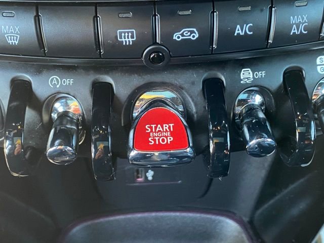 Used 2021 MINI Cooper S w/ Premium Package image 46