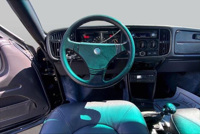 Used 1988 Saab 900 Turbo FWD image 5