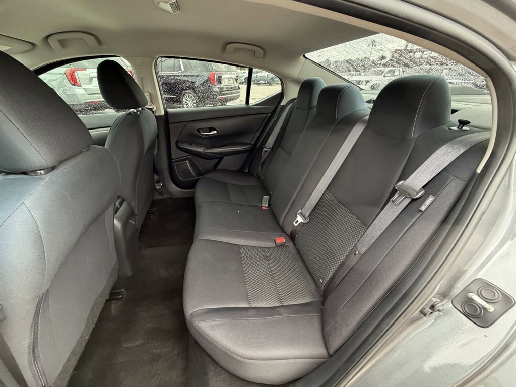 Used 2021 Nissan Sentra S image 17