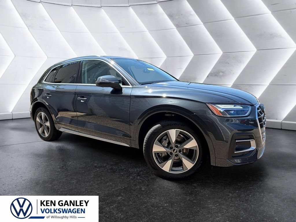 Used 2024 Audi Q5 2.0T Premium Plus w/ Premium Plus Package AWD/4WD image 5