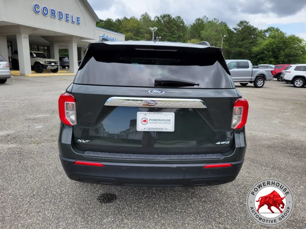 Used 2023 Ford Explorer XLT AWD/4WD image 5