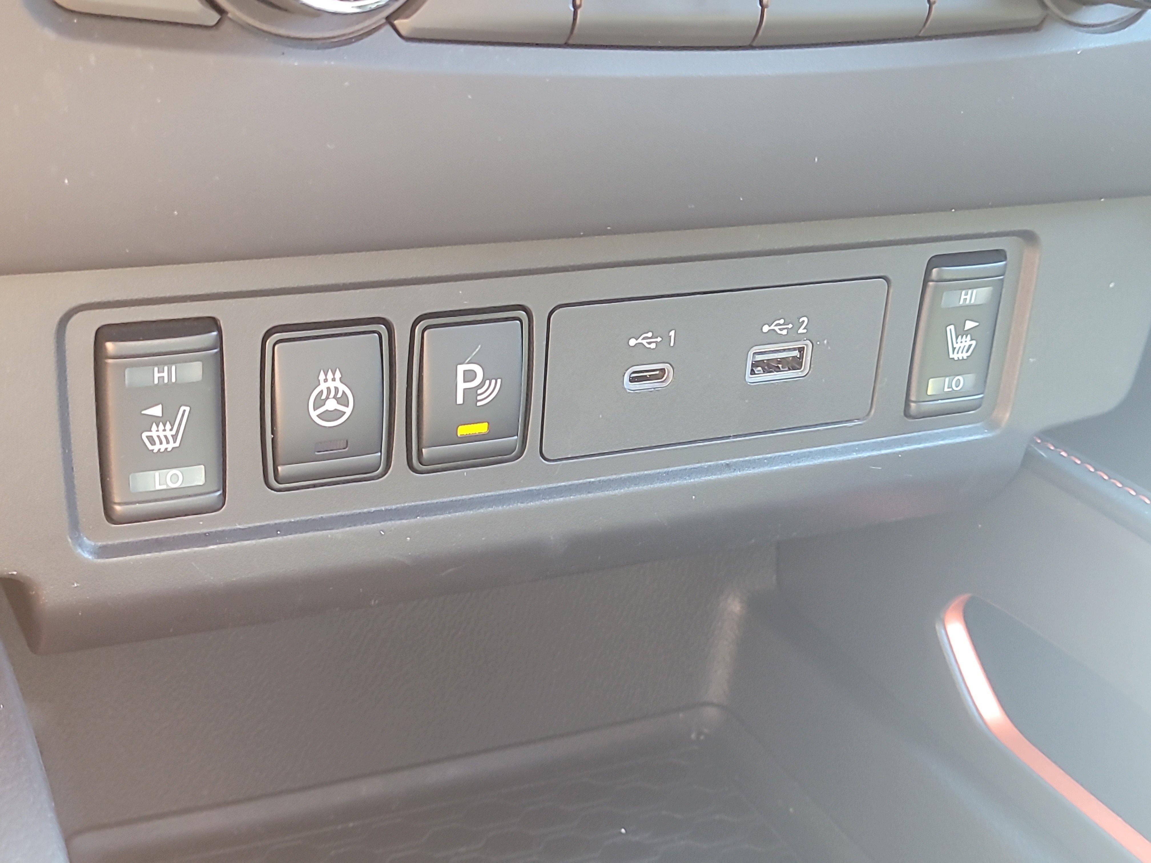 Used 2024 Nissan Frontier Pro-X w/ Pro Convenience Package RWD image 28