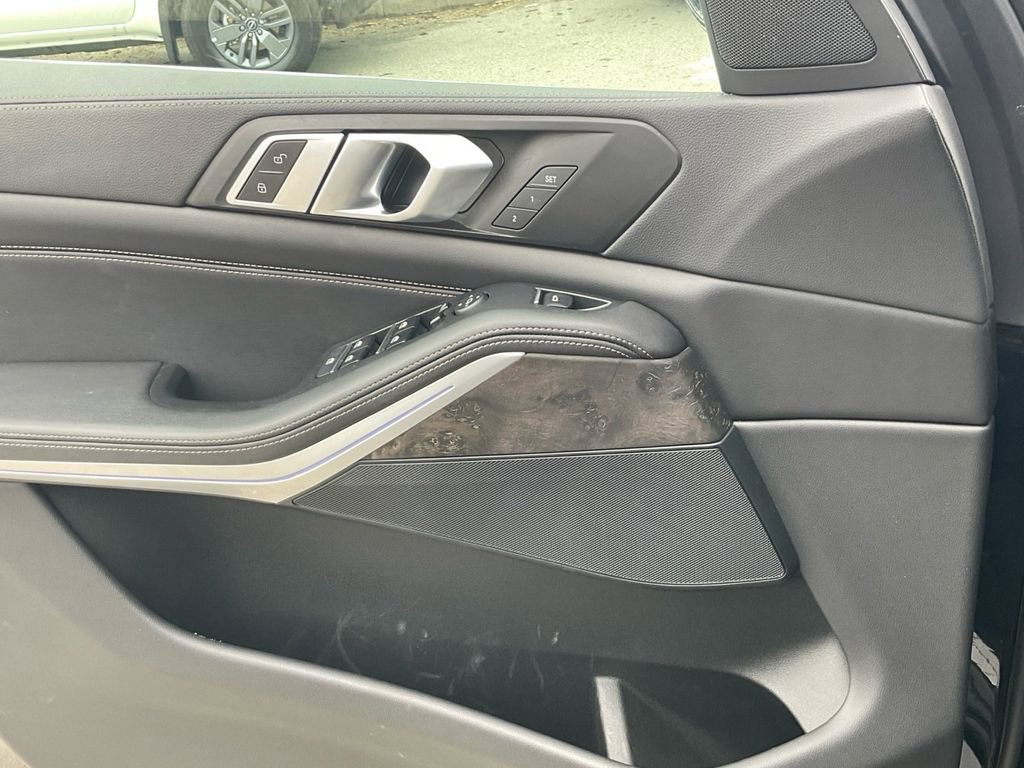 Used 2023 BMW X5 sDrive40i image 13