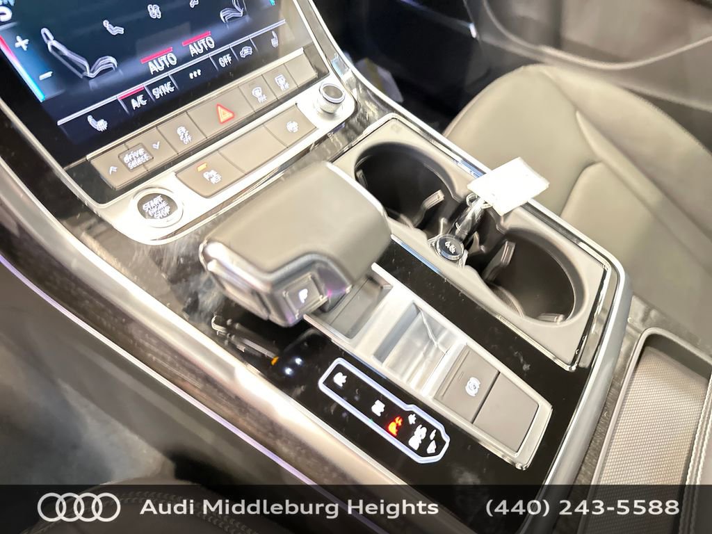 Used 2026 Audi Q7 3.0T Premium w/ Convenience Plus Package image 26