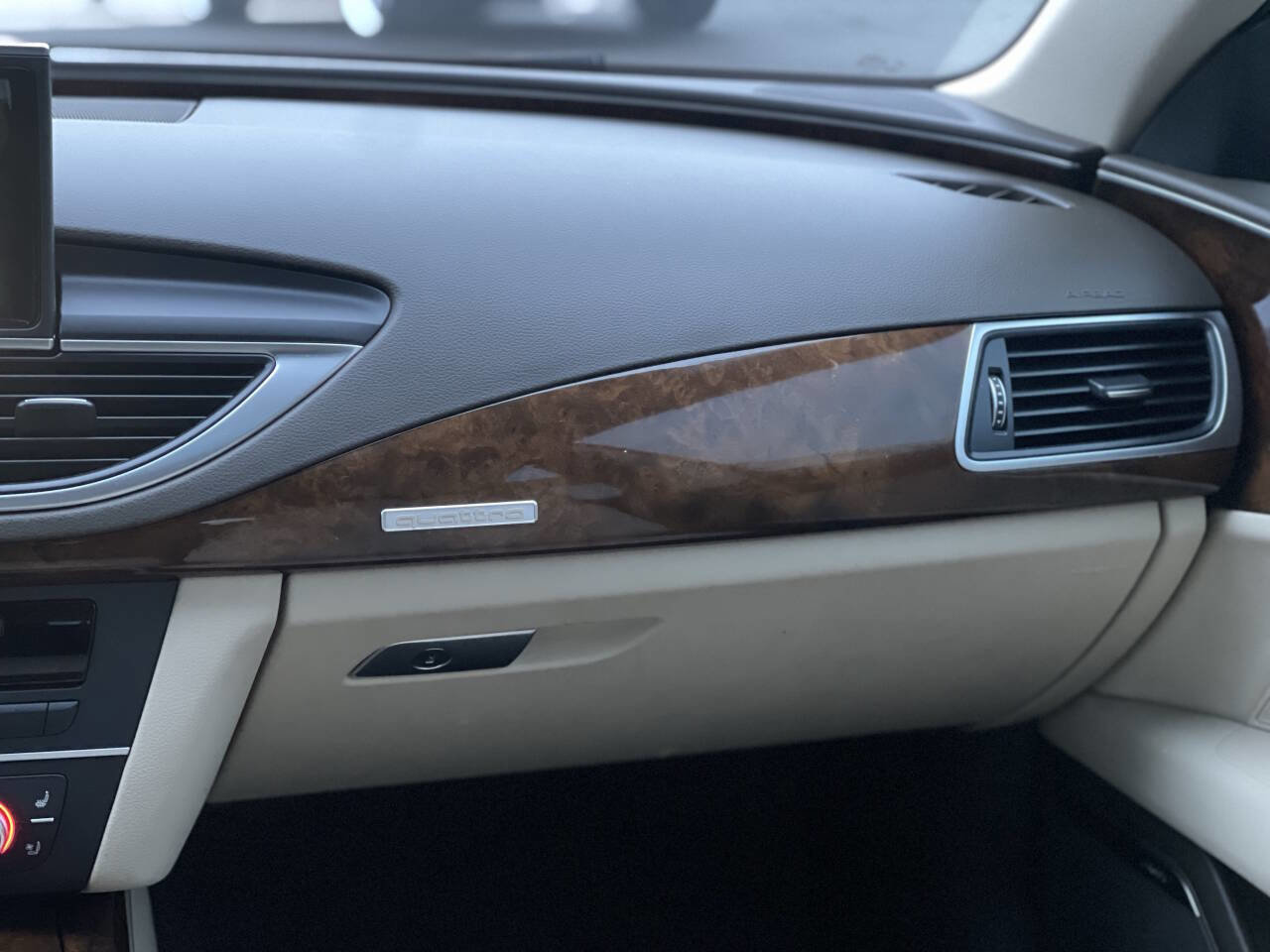 Used 2016 Audi A7 TDI Prestige w/ Prestige Package image 30