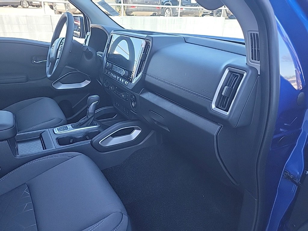 New 2026 Nissan Frontier SV image 38