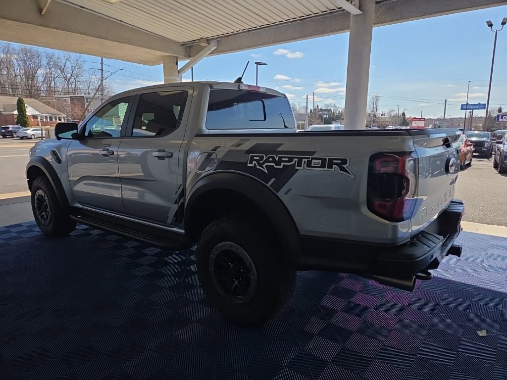 Used 2024 Ford Ranger Raptor image 4