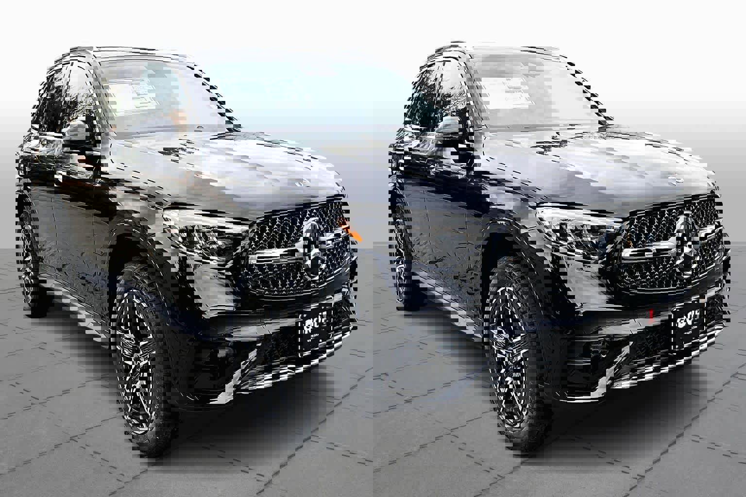 New 2026 Mercedes-Benz GLC 300 GLC 300 image 2