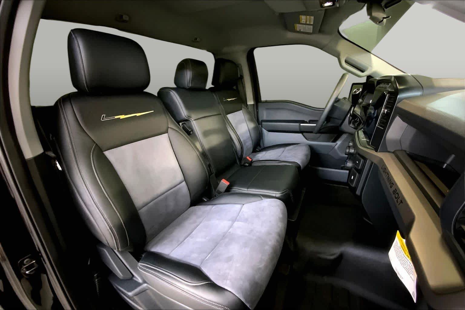 Used 2024 Ford F150 XL RWD image 19