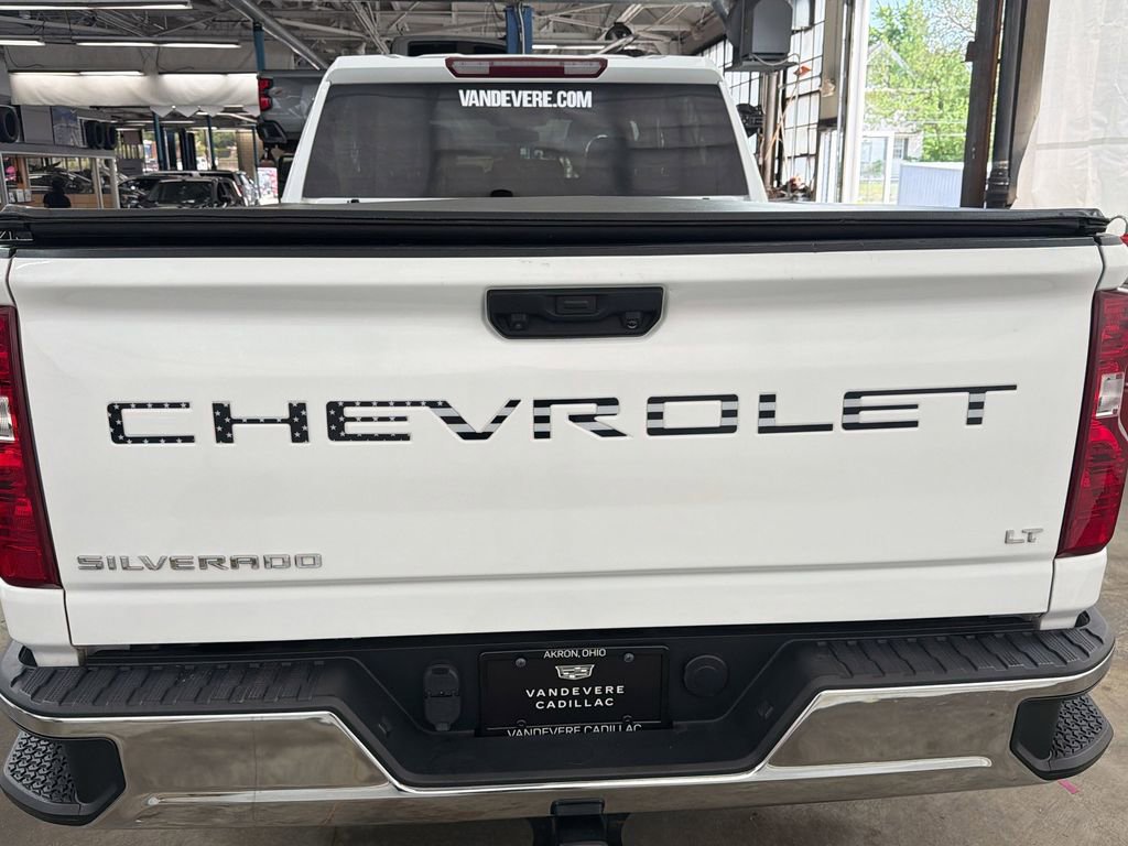 Used 2022 Chevrolet Silverado 2500 LT w/ Convenience Package AWD/4WD image 9